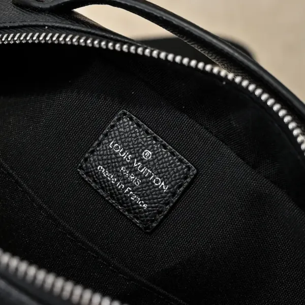 【2026】 LV【LOUIS VUITTON 公式旗艦店】ルイヴィトン 斜めがけバッグ当日出荷 好評に付き再入荷!22.5*16*7.5CM 241125 【2026】 LV【LOUIS VUITTON 公式旗艦店】ルイヴィトン 斜めがけバッグ当日出荷 好評に付き再入荷!22.5*16*7.5CM 241125