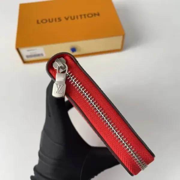 【2026】LV ルイヴィトン LOUIS VUITTON*SUPREME 財布 19.5*10.5*2.5CM 240919 【2026】LV ルイヴィトン LOUIS VUITTON*SUPREME 財布 19.5*10.5*2.5CM 240919