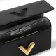 【2026】【LOUIS VUITTON 公式旗艦店】ルイヴィトン 斜めがけバッグ   Fashion bag L015 23 x 17 x 9.5cm