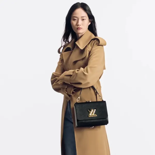 【2026】【LOUIS VUITTON 公式旗艦店】ルイヴィトン 斜めがけバッグ   Fashion bag L015 23 x 17 x 9.5cm