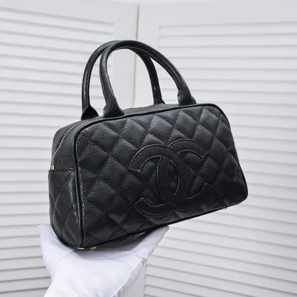 【2026】【CHANEL 公式旗艦店】シャネル ハンドバッグ 当日出荷 好評に付き再入荷!25*14*9CM 【2026】【CHANEL 公式旗艦店】シャネル ハンドバッグ 当日出荷 好評に付き再入荷!25*14*9CM
