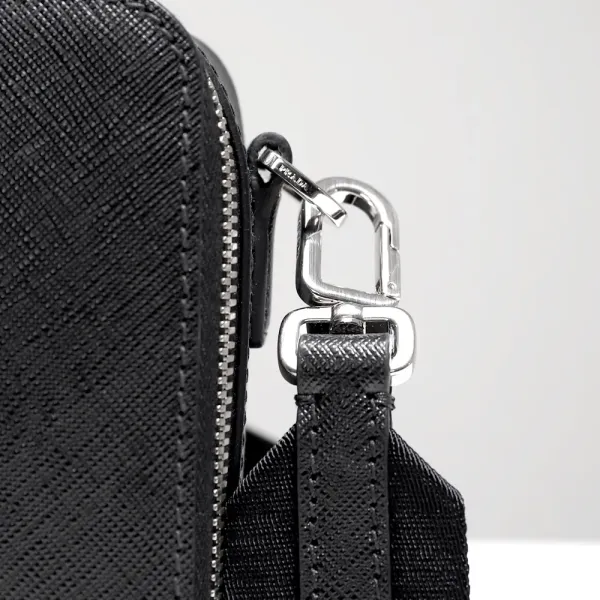 【2026】PRADA プラダ ブリック サフィアーノレザー バッグ 19*12.5*5.5cm 【2026】PRADA プラダ ブリック サフィアーノレザー バッグ 19*12.5*5.5cm
