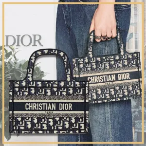 【2026】大人可愛い♪DIOR BOOK TOTEブックトート ミニバッグ オブリーク 【2026】大人可愛い♪DIOR BOOK TOTEブックトート ミニバッグ オブリーク