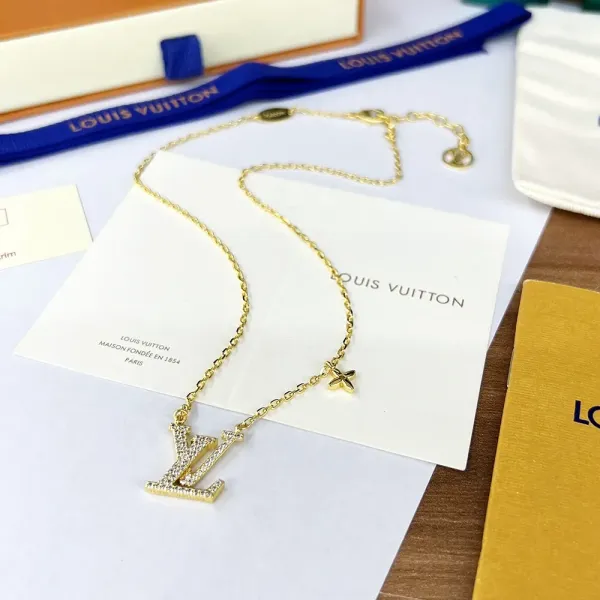 【2026】【LOUIS VUITTON】ネックレス、新しいネックレス万能シンプルファッションオーナメント 【2026】【LOUIS VUITTON】ネックレス、新しいネックレス万能シンプルファッションオーナメント