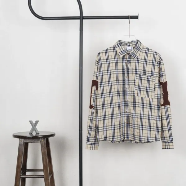 【2026】【BURBERRY 公式旗艦店】バーバリー シャツ ご好評に付き再入荷 250222 【2026】【BURBERRY 公式旗艦店】バーバリー シャツ ご好評に付き再入荷 250222