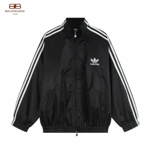 【2026】【BALENCIAGA  公式旗艦店】バレンシアガ    ジャケット着 好評に付き再入荷！250107