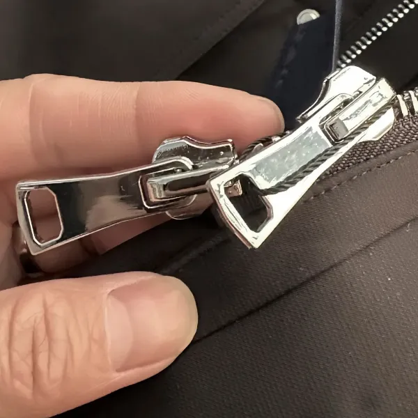 【2026】【PRADA  公式旗艦店】プラダ  ダウンジャケット好評に付き再入荷！241227