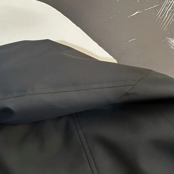 【2026】【PRADA  公式旗艦店】プラダ  ダウンジャケット好評に付き再入荷！241227