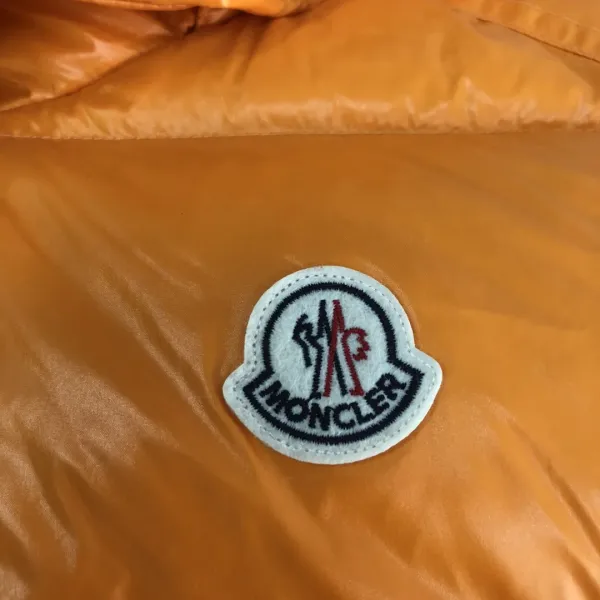 【2026】【MONCLER 公式旗艦店】モンクレール ダウンベスト 好評に付き再入荷! 241224 【2026】【MONCLER 公式旗艦店】モンクレール ダウンベスト 好評に付き再入荷! 241224