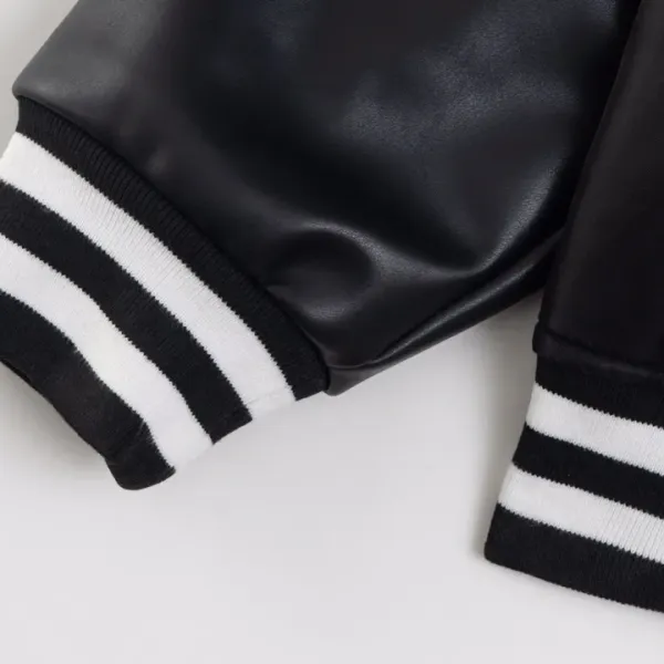 【2026】【PRADA 公式旗艦店】 プラダ ジャケット着 ご好評に付き再入荷!241224 【2026】【PRADA 公式旗艦店】 プラダ ジャケット着 ご好評に付き再入荷!241224