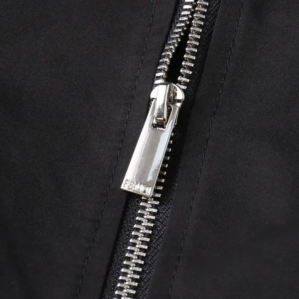 【2026】【FENDI 公式旗艦店】フェンディ ジャケット着 好評に付き再入荷 241223 【2026】【FENDI 公式旗艦店】フェンディ ジャケット着 好評に付き再入荷 241223