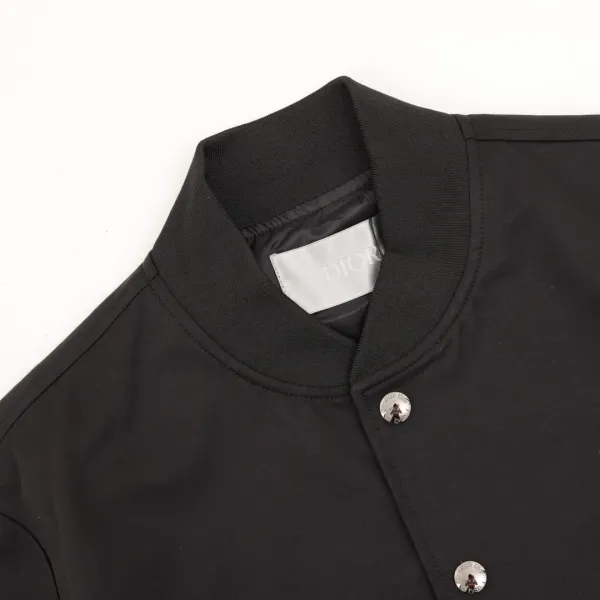 【2026】【DIOR 公式旗艦店】ディオール ジャケット着 好評に付き再入荷!241223 【2026】【DIOR 公式旗艦店】ディオール ジャケット着 好評に付き再入荷!241223