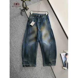 【2026】【BALENCIAGA  公式旗艦店】バレンシアガ   ジーパン  ご好評に付き再入荷！ 241219