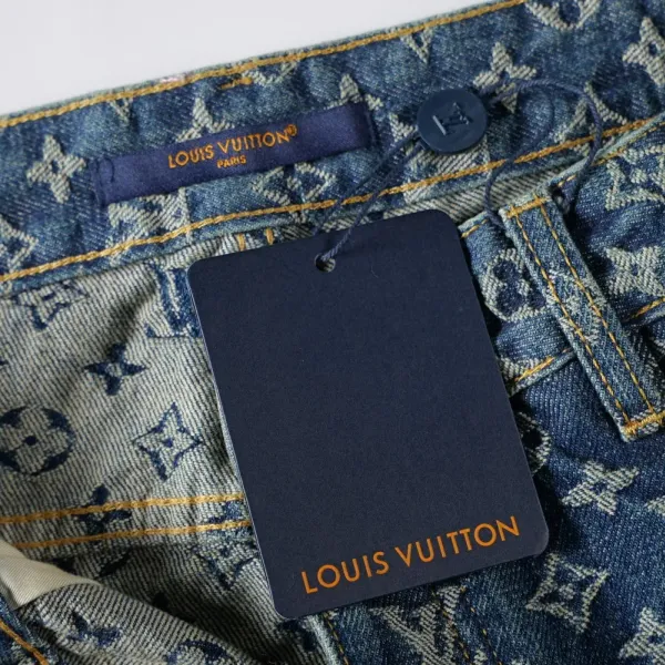 【2026】LV【LOUIS VUITTON 公式旗艦店】 ルイヴィトン ジーパン ご好評に付き再入荷! 241218 【2026】LV【LOUIS VUITTON 公式旗艦店】 ルイヴィトン ジーパン ご好評に付き再入荷! 241218