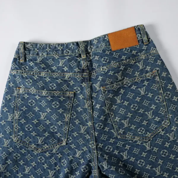 【2026】LV【LOUIS VUITTON 公式旗艦店】 ルイヴィトン ジーパン ご好評に付き再入荷! 241218 【2026】LV【LOUIS VUITTON 公式旗艦店】 ルイヴィトン ジーパン ご好評に付き再入荷! 241218