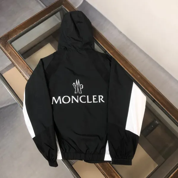 【2026】【MONCLER 公式旗艦店】 モンクレール ジャケット着 ご好評に付き再入荷!241212 【2026】【MONCLER 公式旗艦店】 モンクレール ジャケット着 ご好評に付き再入荷!241212