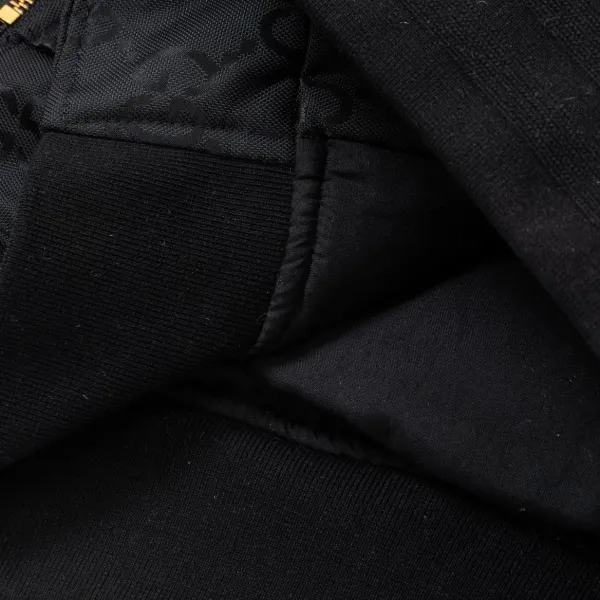 【2026】【GUCCI 公式旗艦店】グッチ ジャケット着 好評に付き再入荷!241212 【2026】【GUCCI 公式旗艦店】グッチ ジャケット着 好評に付き再入荷!241212