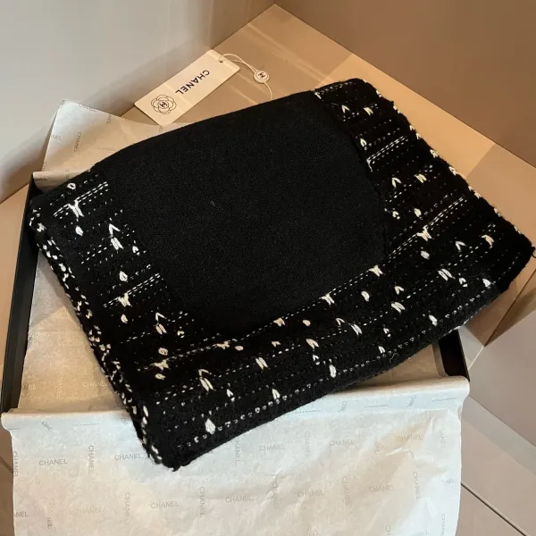 【2026】【CHANEL シャネル 】スカーフ30*180CM 241209 【2026】【CHANEL シャネル 】スカーフ30*180CM 241209