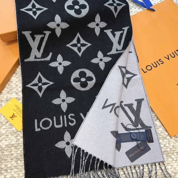 【2026】LV【LOUIS VUITTON ルイヴィトン】スカーフ 186*34CM 241207 【2026】LV【LOUIS VUITTON ルイヴィトン】スカーフ 186*34CM 241207