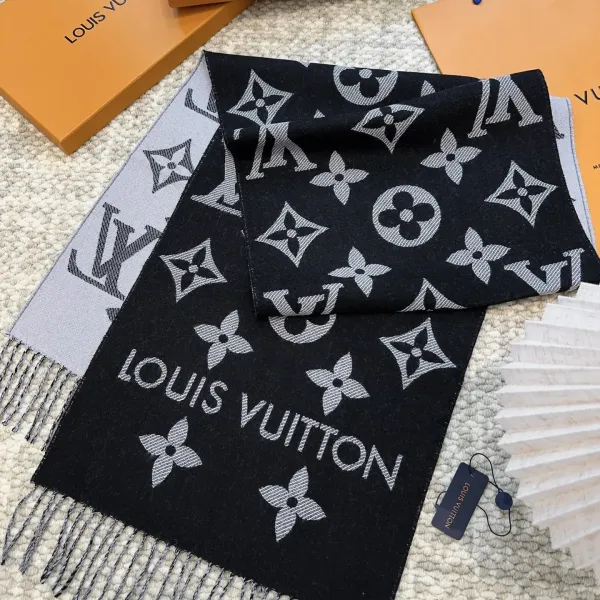 【2026】LV【LOUIS VUITTON ルイヴィトン】スカーフ 186*34CM 241207 【2026】LV【LOUIS VUITTON ルイヴィトン】スカーフ 186*34CM 241207