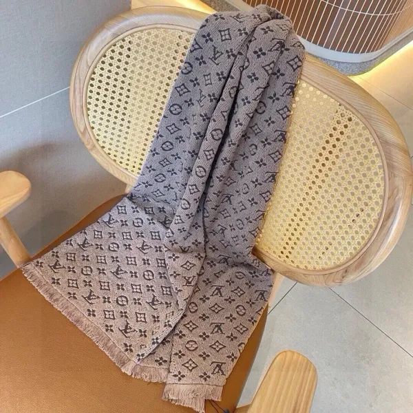 【2026】LV【LOUIS VUITTON   ルイヴィトン】スカーフ 35*180CM   241207