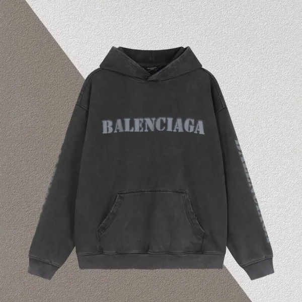【2026】【BALENCIAGA 公式旗艦店】バレンシアガ パーカースウェット ご好評に付き再入荷!241127 【2026】【BALENCIAGA 公式旗艦店】バレンシアガ パーカースウェット ご好評に付き再入荷!241127