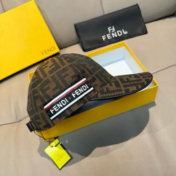 【2026】【FENDI  フェンディ】【数量限定】 野球帽 / ハット   241125