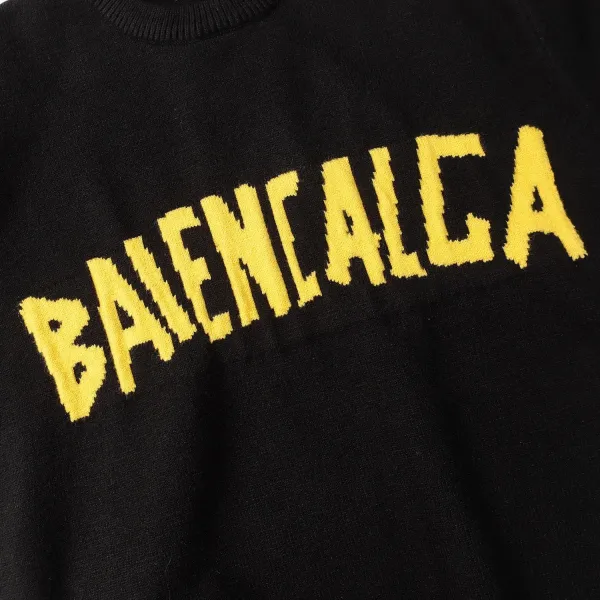 【2026】【BALENCIAGA 公式旗艦店】バレンシアガ  セーター好評に付き再入荷！ 241123