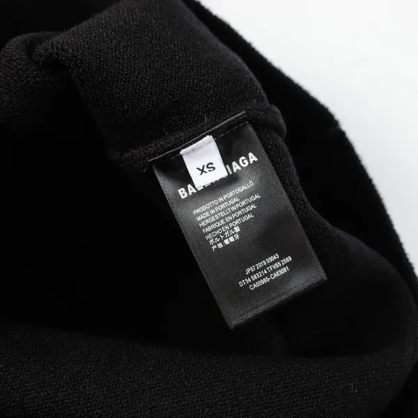 【2026】【BALENCIAGA 公式旗艦店】バレンシアガ  セーター好評に付き再入荷！ 241123
