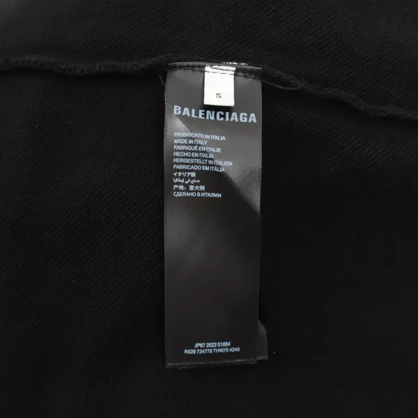【2026】【BALENCIAGA 公式旗艦店】バレンシアガ 丸首の衛衣 スウェット ご好評に付き再入荷!241120 【2026】【BALENCIAGA 公式旗艦店】バレンシアガ 丸首の衛衣 スウェット ご好評に付き再入荷!241120