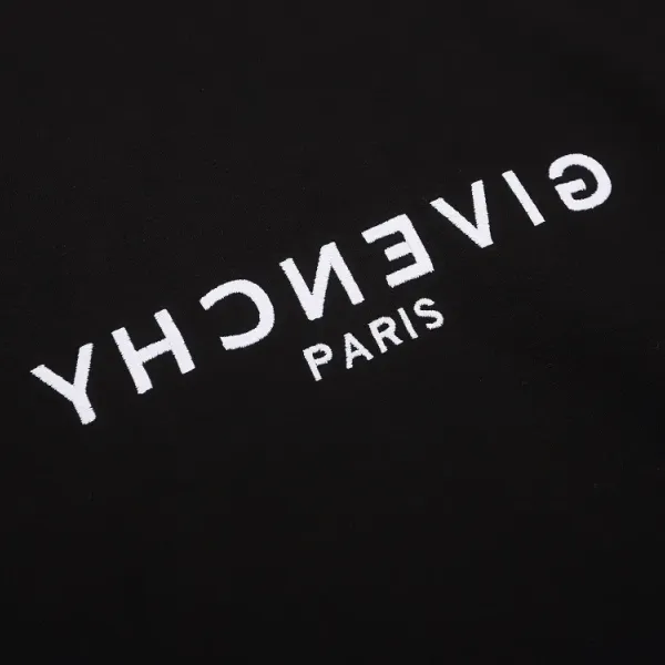 【2026】【GIVENCHY 公式旗艦店】ジバンシー パーカー スウェットご好評に付き再入荷 241114 【2026】【GIVENCHY 公式旗艦店】ジバンシー パーカー スウェットご好評に付き再入荷 241114