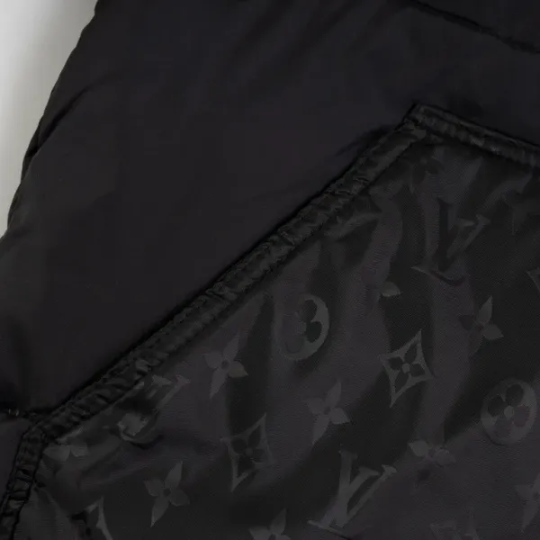 【2026】LV【LOUIS VUITTON  公式旗艦店】ルイヴィトン ダウンジャケット好評に付き再入荷！241112