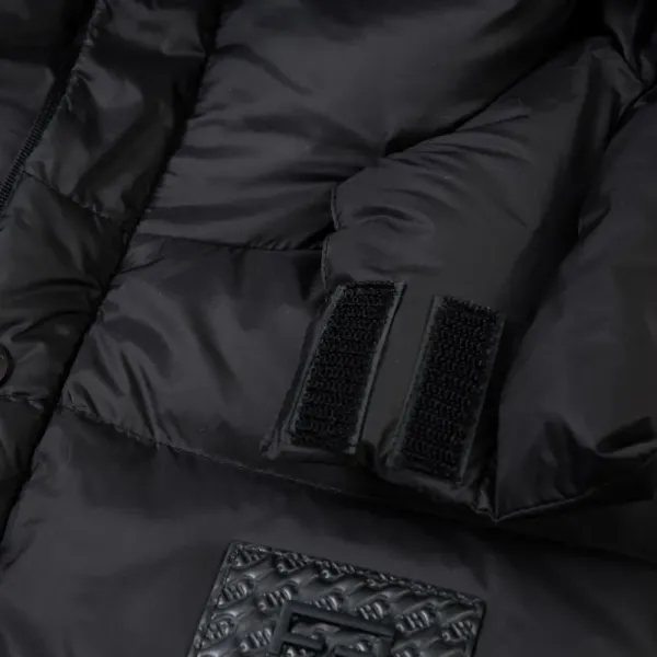 【2026】FENDI（フェンディ） ダウンジャケット  241112