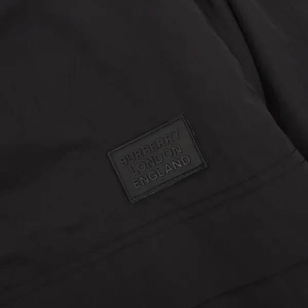 【2026】【BURBERRY 公式旗艦店】バーバリー ジャケット着 好評に付き再入荷!241112 【2026】【BURBERRY 公式旗艦店】バーバリー ジャケット着 好評に付き再入荷!241112