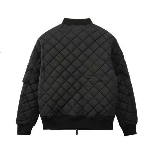 【2026】【BURBERRY 公式旗艦店】バーバリー ジャケット着 好評に付き再入荷!241112 【2026】【BURBERRY 公式旗艦店】バーバリー ジャケット着 好評に付き再入荷!241112