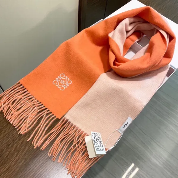 【2026】【LOEWE ロエベ】スカーフ32*180CM   241109