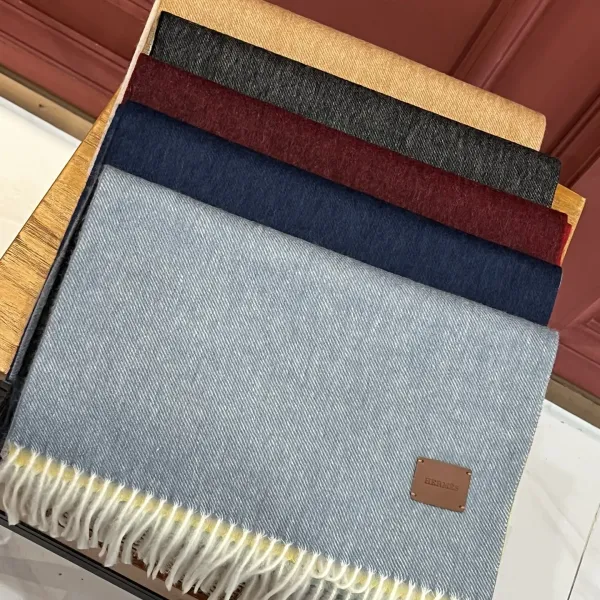 【2026】【HERMES エルメス 】スカーフ   32*190CM  241109