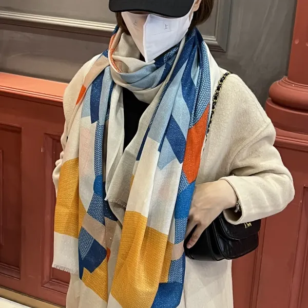 【2026】【HERMES エルメス 】スカーフ   100*200CM  241109