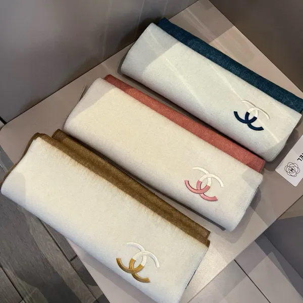 【2026】【CHANEL シャネル 】スカーフ60*190CM 241107 【2026】【CHANEL シャネル 】スカーフ60*190CM 241107
