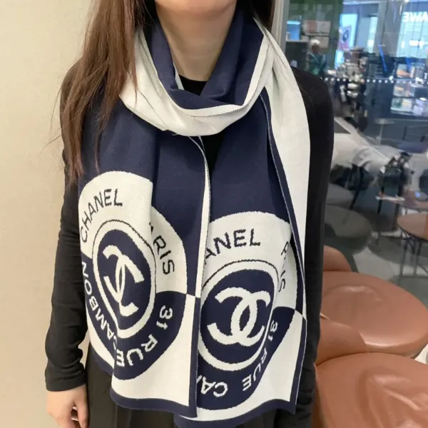 【2026】【CHANEL シャネル 】スカーフ32*200CM 241107 【2026】【CHANEL シャネル 】スカーフ32*200CM 241107