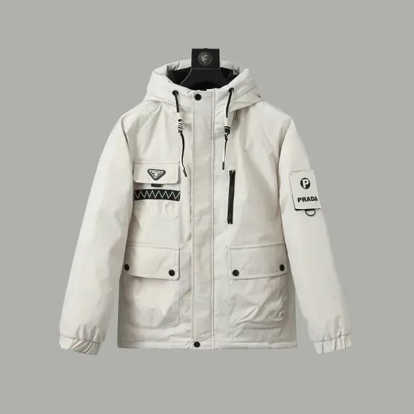【2026】【PRADA  公式旗艦店】プラダ  ダウンジャケット 好評に付き再入荷！ 241102