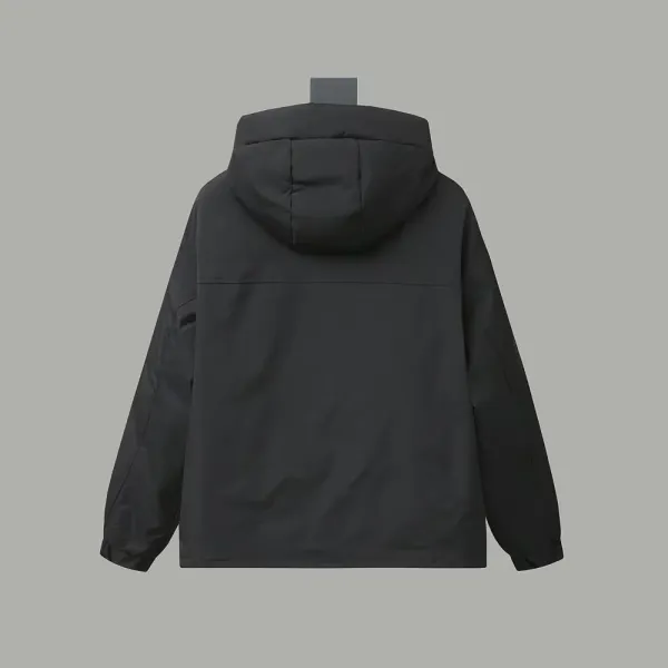 【2026】【PRADA  公式旗艦店】プラダ  ダウンジャケット 好評に付き再入荷！ 241102