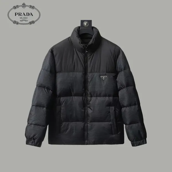 【2026】【PRADA  公式旗艦店】プラダ  ダウンジャケット 好評に付き再入荷！ 241102