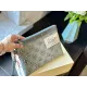 【2026】LV【LOUIS VUITTON 公式 旗艦店】 ルイヴィトン クラッチバッグ 当日出荷 好評に付き再入荷!27*18CM 241101 【2026】LV【LOUIS VUITTON 公式 旗艦店】 ルイヴィトン クラッチバッグ 当日出荷 好評に付き再入荷!27*18CM 241101