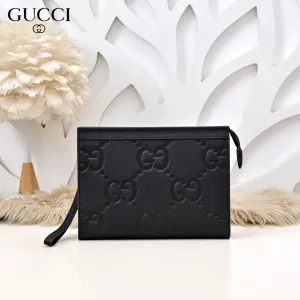 【2026】【GUCCI 公式 旗艦店】 グッチ クラッチバッグ 当日出荷 好評に付き再入荷!27*20*5CM 241101 【2026】【GUCCI 公式 旗艦店】 グッチ クラッチバッグ 当日出荷 好評に付き再入荷!27*20*5CM 241101