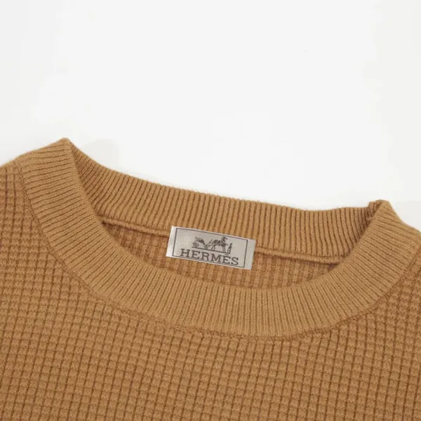 【2026】【Hermès  公式旗艦店】エルメス  セーター好評に付き再入荷！ 241030
