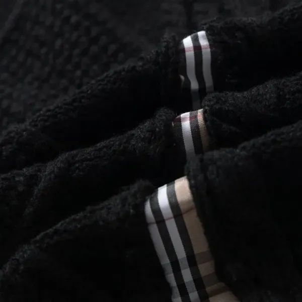 【2026】【BURBERRY  公式旗艦店】バーバリー  セーター好評に付き再入荷！ 241030