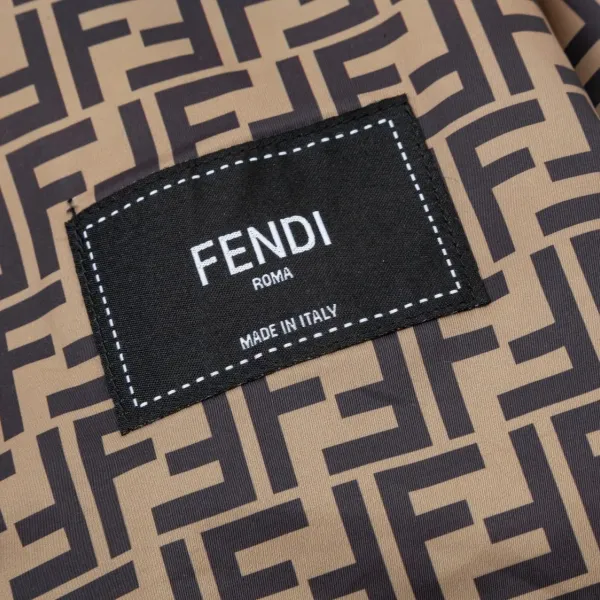 【2026】【FENDI 公式旗艦店】フェンディ ジャケット好評に付き再入荷!241029 【2026】【FENDI 公式旗艦店】フェンディ ジャケット好評に付き再入荷!241029