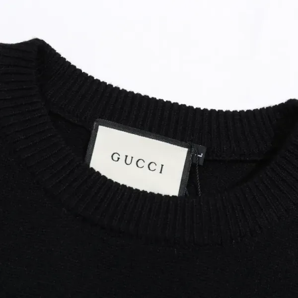 【2026】【GUCCI 公式旗艦店】グッチ セーター好評に付き再入荷! 241029 【2026】【GUCCI 公式旗艦店】グッチ セーター好評に付き再入荷! 241029