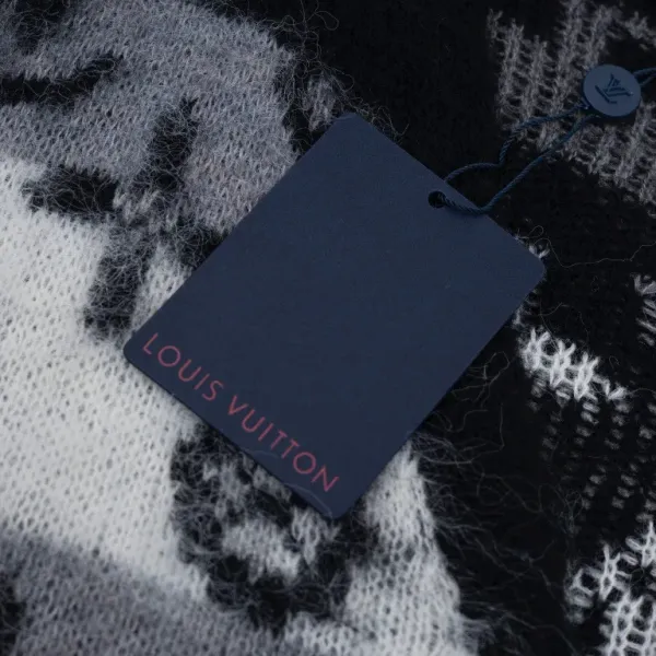 【2026】LV 【LOUIS VUITTON 公式旗艦店】ルイヴィトン セーター好評に付き再入荷! 241029 【2026】LV 【LOUIS VUITTON 公式旗艦店】ルイヴィトン セーター好評に付き再入荷! 241029
